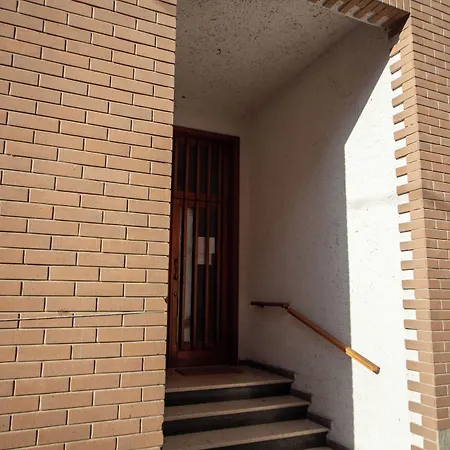 Mentore Maison Prestige Bed & Breakfast 3*