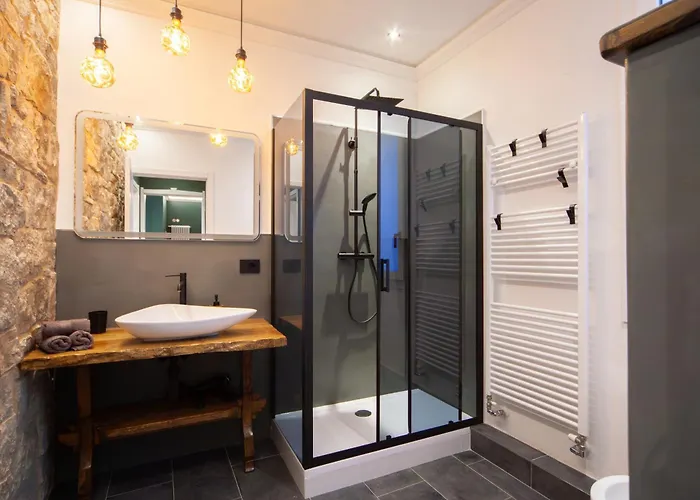 Mentore Maison Prestige Bed & Breakfast 3*